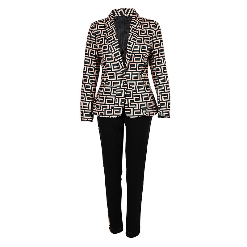 Geometrijski kompleti sakoa od elastina