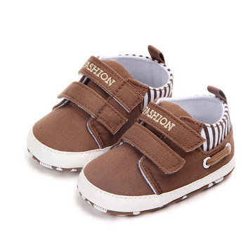 Бебета Бебета Момчета Момичета Обувки Мека подметка Платнени плътни обувки за новородени Бебешки креватчета Мокасини Обувки с щампа на букви Противоплъзгащи се обувки