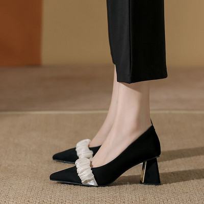 Dámske topánky na vysokých podpätkoch, letná obuv pre nevesty z roku 2023, čierne, na blokovom podpätku, so špicatou špičkou, hrubé, E, akcia A