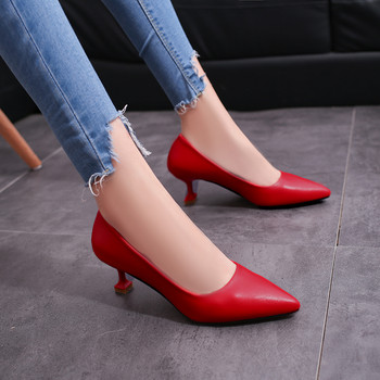 Παπούτσια για Γυναίκα 2023 Formal Normal Leather Casual Γυναικεία καλοκαιρινά παπούτσια με μεσαία τακούνια κόκκινο Stilito μυτερό Young A Y2k