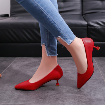 Παπούτσια για Γυναίκα 2023 Formal Normal Leather Casual Γυναικεία καλοκαιρινά παπούτσια με μεσαία τακούνια κόκκινο Stilito μυτερό Young A Y2k