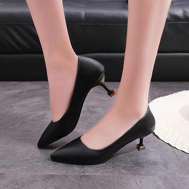 Cipele za žene 2023. Formalna normalna kožna ležerna ženska ljetna obuća sa srednjom potpeticom Crvena Stilito špicast vrh za mlade A Y2k