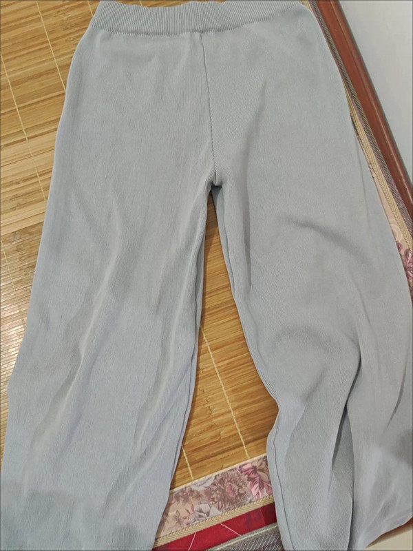 Tricotat de vară pentru femei, cu decolteu în V, cu cusături în dungi, pulover + talie elastică, pantaloni cu picioare largi Set două piese femei