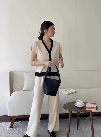 Vară cu decolteu în V fără mâneci Top tricotat cu un singur piept + pantaloni largi Set două piese Femei Nou coreeană Loose Hit Color Seturi tricotate