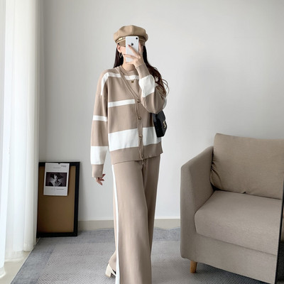 Set de trei piese pentru femei, toamnă iarnă, vestă fără mâneci, cardigan, pantaloni largi, cu dungi Seturi tricotate