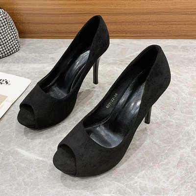 2023 Nové dámske módne platformové plytké kancelárske topánky Čierne flock Peep Toe vysoké podpätky 10CM lodičky Párty dámske jehlové topánky Zobraziť tenké
