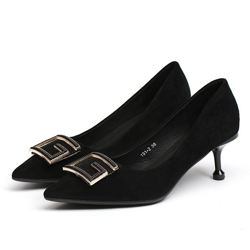 Módne dámske lodičky s kovovou prackou v tvare G, jeseň 2023, nové čierne, pevné, s flock špicatou špičkou, vysoké podpätky, 6 cm, dámske kancelárske topánky, šaty