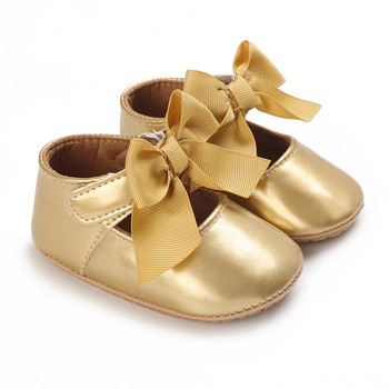 Пролетни модни новородени златни бебешки обувки Неплъзгащо се платнено дъно Обувки за момиче Елегантни дишащи ежедневни бебешки обувки за първо ходене