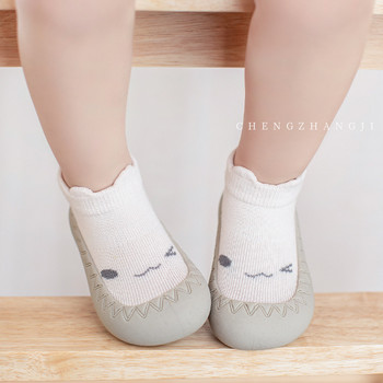 2023 Бебешки чорапи Обувки Бебешки сладки анимационни детски момчешки обувки Мека гумена подметка Детска подова маратонка Момче Момиче Първо малко дете Проходилка