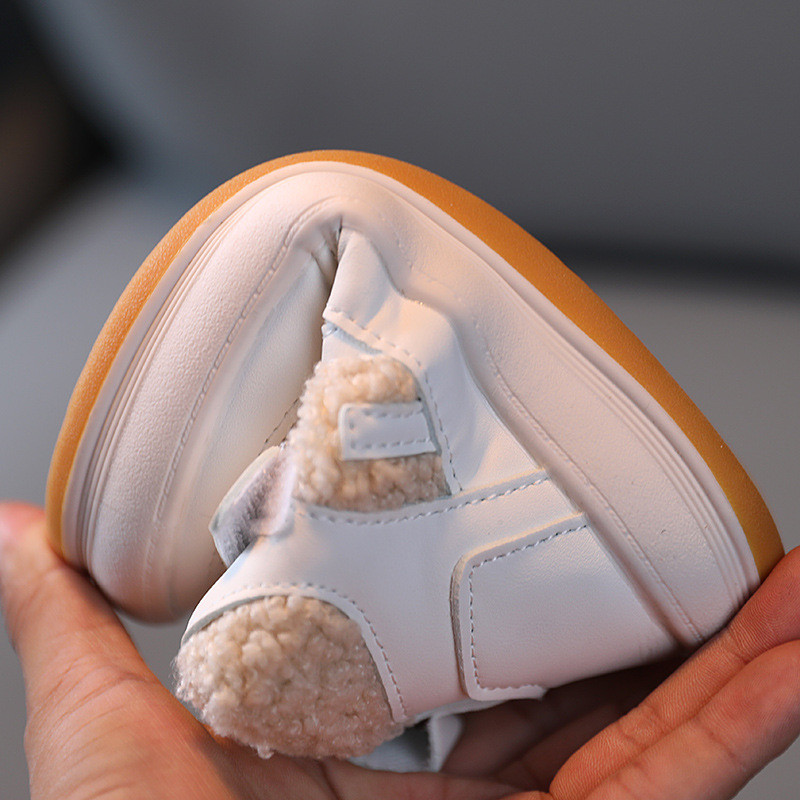 Detské nové snehové čižmy pre chlapcov, zimné outdoorové tenisky, dievčenské plus kašmírové teplé čižmičky, protišmykové detské ležérne topánky pre deti od 1 do 8 rokov