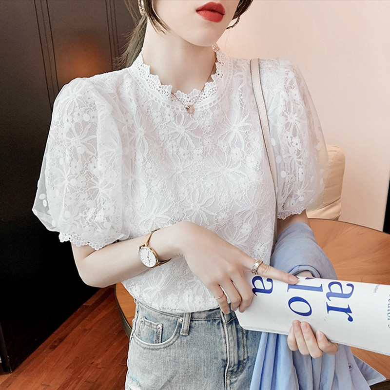 Ženske bijele čipkaste bluze ljeto 2023. Moda Izdubljene crne Blusas Mujer Ležerni korejski stil Elegantne majice s puf rukavima Vintage