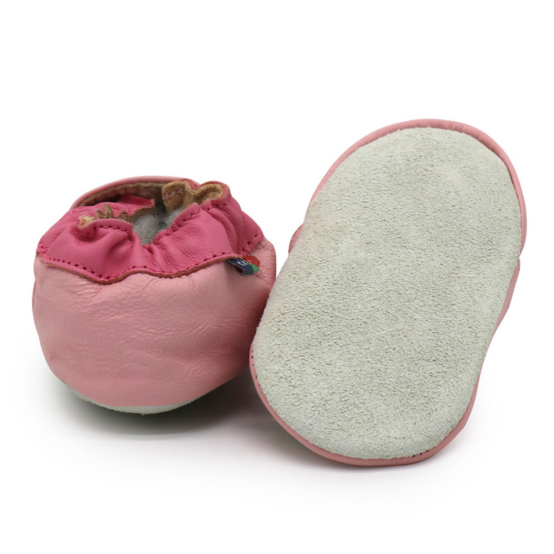 Carozoo Soft Sheepskin Δερμάτινα παιδικά παπούτσια για κοριτσάκια Μαλακή σόλα για μωρά Παπούτσια για βρέφη Παντόφλες εσωτερικού χώρου Κάλτσες για μωρά Unisex μπότες Bebe