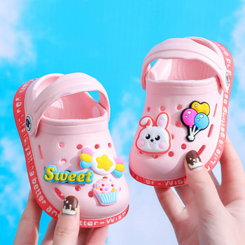 Летни детски градински сабо Обувки Плажни сандали за момчета и момичета Детски леки дишащи сладки анимационни пантофи с мулета Бебешки чехли