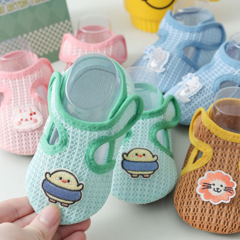 Baby Aqua Cipele za bosu djecu Prvi hodači Baby Floor Beach Sportovi na vodi Tenisice Dječak Djevojčica Surfanje Pecanje Čarape za noge u zatvorenom