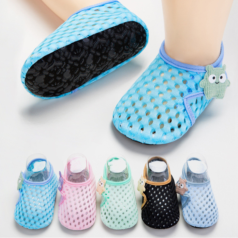 Baby Aqua Cipele za bosu djecu Prvi hodači Baby Floor Beach Sportovi na vodi Tenisice Dječak Djevojčica Surfanje Pecanje Čarape za noge u zatvorenom