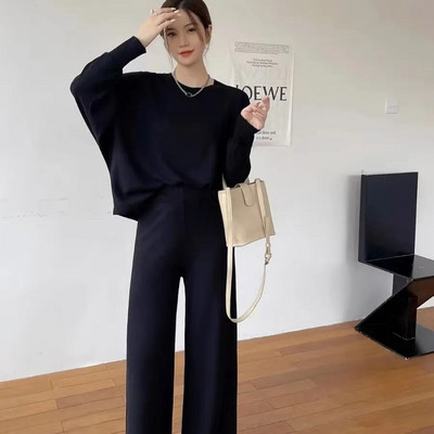 Νέα μόδα σετ δύο τεμαχίων Γυναικεία παντελόνια με ψηλό γιακά επάνω φαρδιά ποδαρικά ρούχα casual φαρδιά κοστούμια φθινοπωρινά πλεκτά σετ παντελονιών με ραβδώσεις 2023