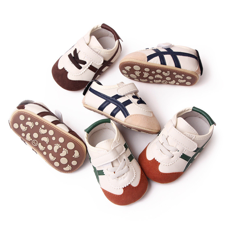 Toddler first Walker Baby Shoes Dječaci Djevojčice Klasične sportske mekane PU kožne višebojne dječje papuče ležerne cipele