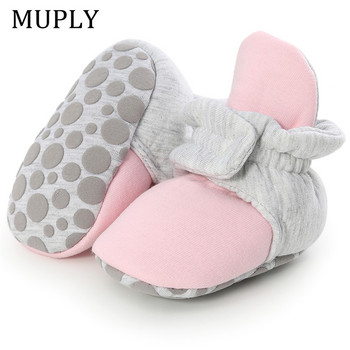 Чорапи за новородено Обувки Момче Момиче Звезда Ботуши Първи проходилки Памучни удобни меки противоплъзгащи топли обувки за бебешко креватче