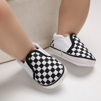 Нови обувки за малки деца за момчета и момичета Нова мода Карирани щампи Дишащи платнени бебешки меки подметки Бебешки обувки за душ