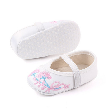 2020 Нови бебешки обувки за ходене Пролет и есен Бродирани единични обувки с мека подметка Розово, бяло и синьо 11CM 12CM 13CM
