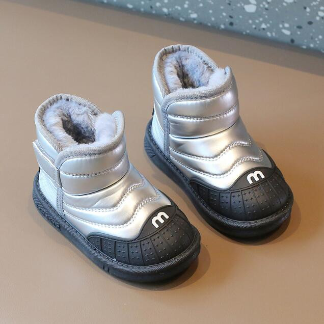 Laste lumesaapad Tüdrukutele Poistele Soojad plüüsist lumekingad 2023 Uus mood Lastele libisemiskindlad Printsessi nahast saapad Laste spordijalatsid