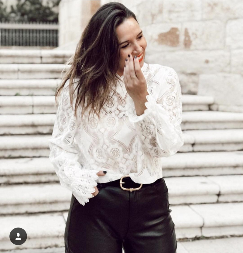 Nova ženska odjeća 2021. Čipkaste bluze Samostojeći ovratnik Slatke košulje Seksi perspektivne modne bluze dugih rukava Proljetne čipkaste majice