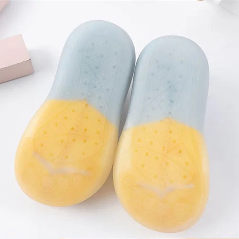 Βρεφικά παπούτσια για ζώα για νεογέννητα Αντιολισθητικές κάλτσες δαπέδου Παιδικές κάλτσες για κορίτσια Μαλακή σόλα από καουτσούκ Παπούτσια κούνιας που αναπνέουν παιδικά μποτάκια Παιδικά αθλητικά παπούτσια