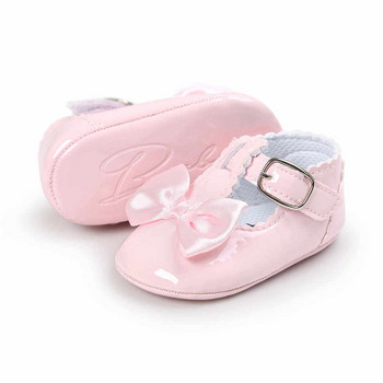 Бебе момиче обувки от PU кожа за новородено бебе Обувки за принцеса с корона и лък Обувки с мека подметка Първи проходилки Красиви обувки