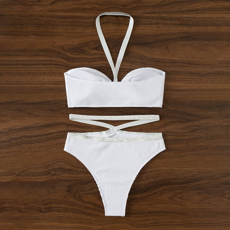 Dámske plavky s vysokým pásom, push-up strihom a flitrami, model Para Praia.