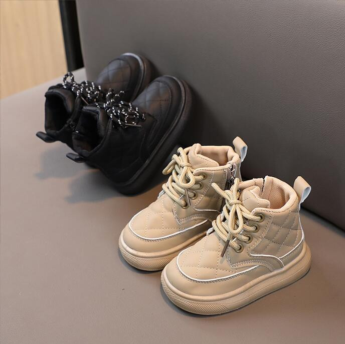 Μόδα παιδικές μπότες 2023 Φθινόπωρο/Χειμώνας Βρετανικό στυλ Μποτάκια με μονή επένδυση Ανάλαφρα παιδικά δερμάτινα παιδικά δερμάτινα παπούτσια για αγόρια