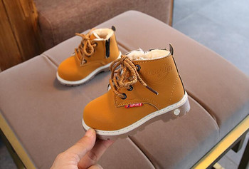 2021 Горещи продавани детски ботуши Кожени обувки Момчета Есен Зима Топли памучни обувки Модни момичета Детски ботуши Неплъзгащи се