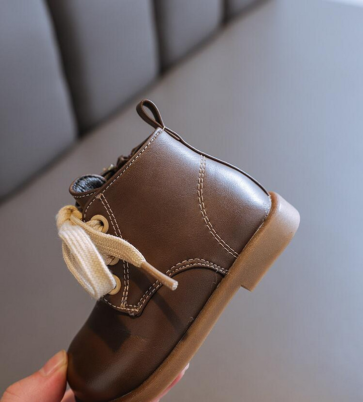 Toamnă 2023 Cizme scurte pentru bebeluși, în stil britanic, pantofi pentru copii, pantofi pentru copii mici, cizme unice pentru bebeluși cu talpă moale