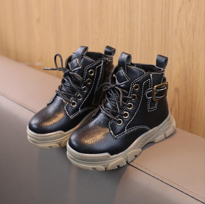 Παιδικές μονές μπότες 2023 Φθινόπωρο βρετανικό στυλ Ρετρό μπότες αστραγάλου ελαφριές παιδικές μπότες Martin Μόδα Δερμάτινες μπότες για αγόρια