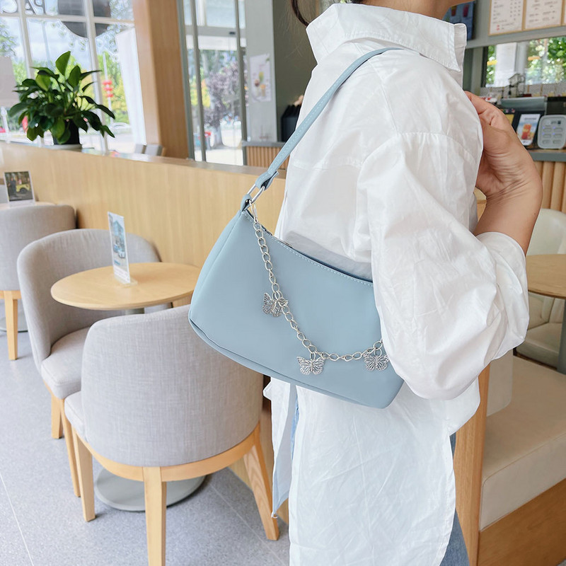 Retro kabelka cez rameno pre ženy, módna taška z PU kože, jednoduchá jednofarebná taška do podpazušia s motýľovým retiazkovým uchom a hornou rukoväťou.