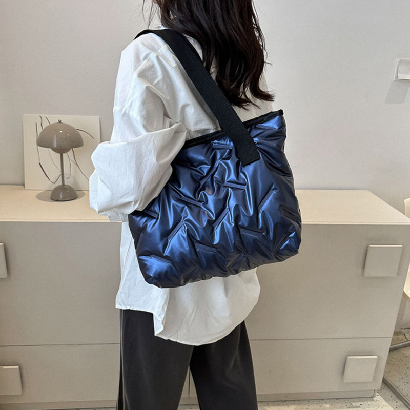 Dámska taška s hornou rukoväťou, veľká kapacita, prešívaná ležérna taška, jednofarebná, mäkká, ľahká, lesklá, pre ženy v prírode