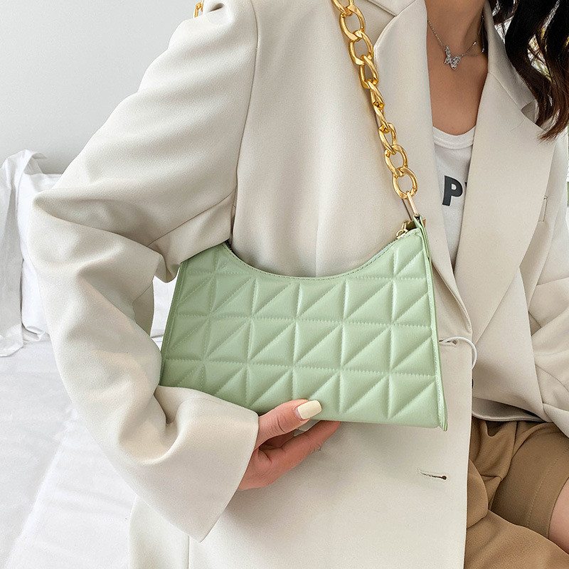 Dámska moderná diamantová kabelka 2022, nový trend, univerzálna kabelka cez rameno, výklenková retiazková kabelka, dámska módna textúrovaná nákupná taška