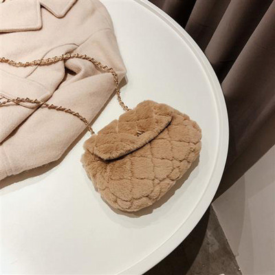 Πολυτελής ντιζάιν τσάντα 2023 Υψηλής ποιότητας βελούδινη τσάντα φθινοπώρου και χειμώνα μαργαριτάρι χιαστί κορεατική γυναικεία τσάντα ώμου μασχάλης μόδας