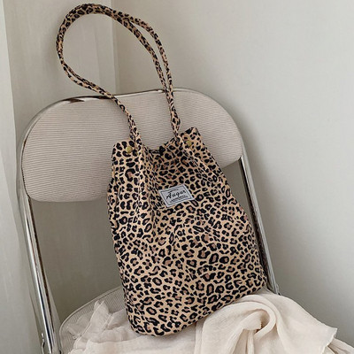 Korean Chic Velika ležerna velika torba Leopard torba na rame Ženska platnena torba Nova torba za kupovinu Studentska torba s printom Bolsa Mujer