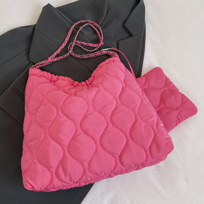 Ženska elegantna torba za rame Prošivena torba za rame velikog kapaciteta Jednobojna torba s malom torbicom Torba za kupnju