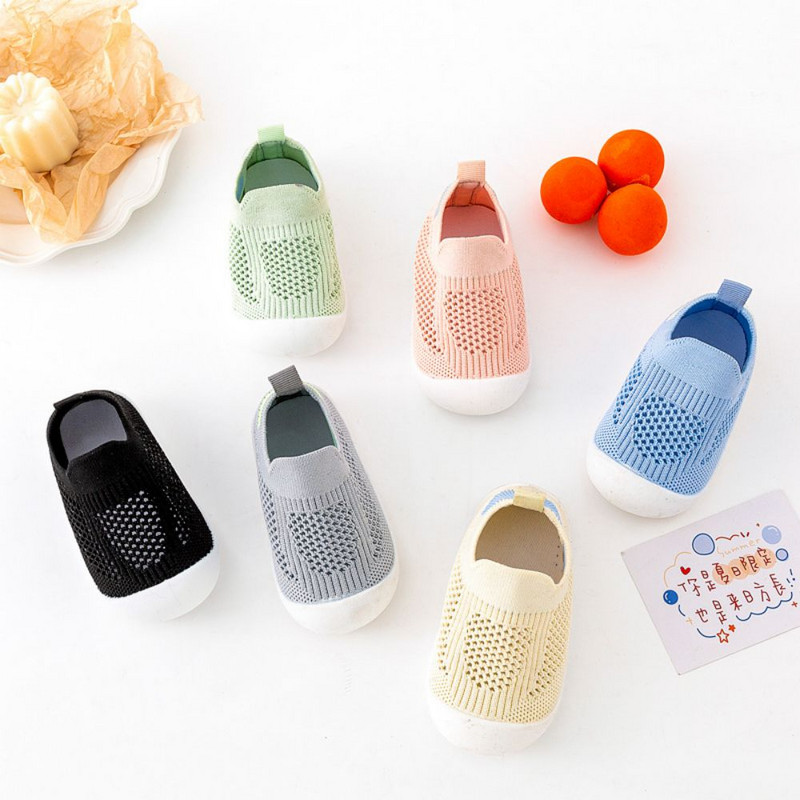 2023 Baby First Cipők Toddler Walker Csecsemő Fiúk Lányok Gyerekek Gumi Puha Talp Padló Mezítlábas Alkalmi Cipők Kötött Cipők Csúszásgátló