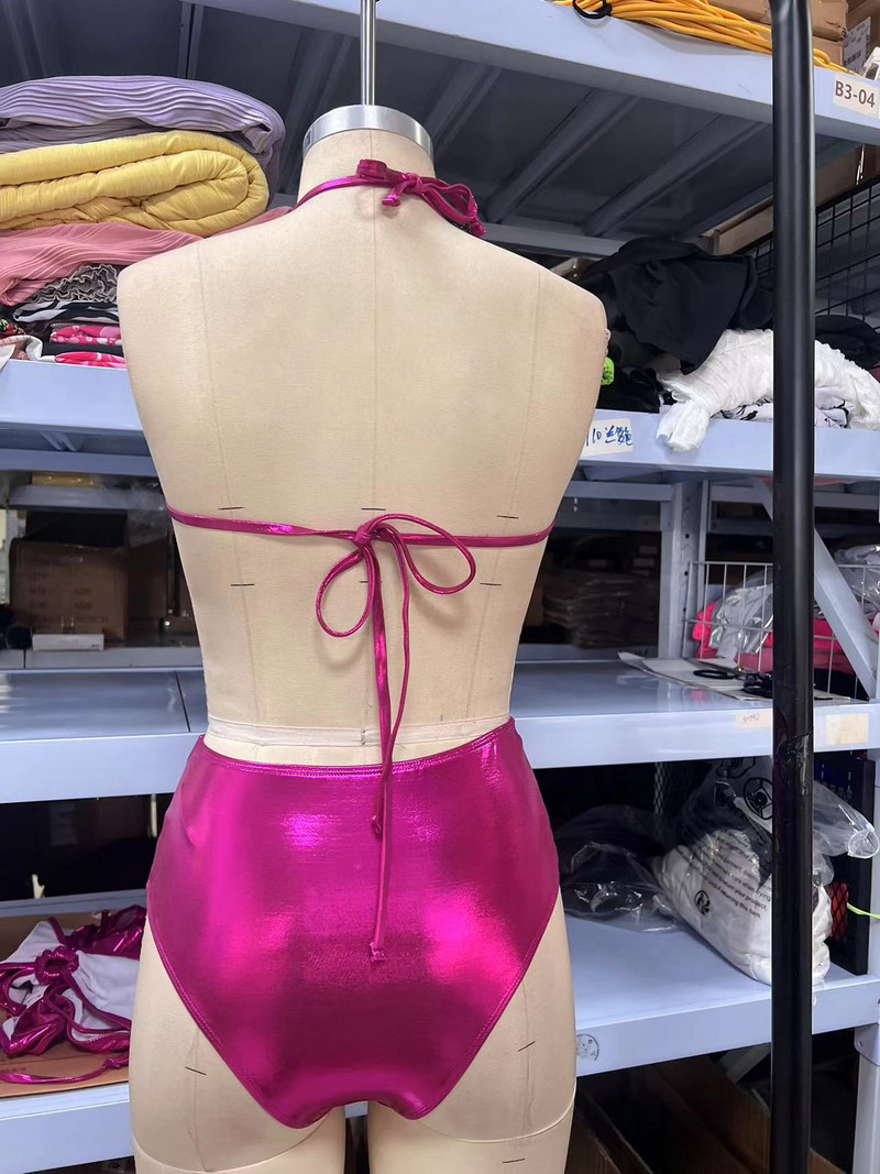 Särav õõnsas ühes tükis ujumistrikoo 2023 naiste seksikas soliidne kuuma roosa sõrmus, seljataga ujumisriided rannas ujumistrikoo Monokini