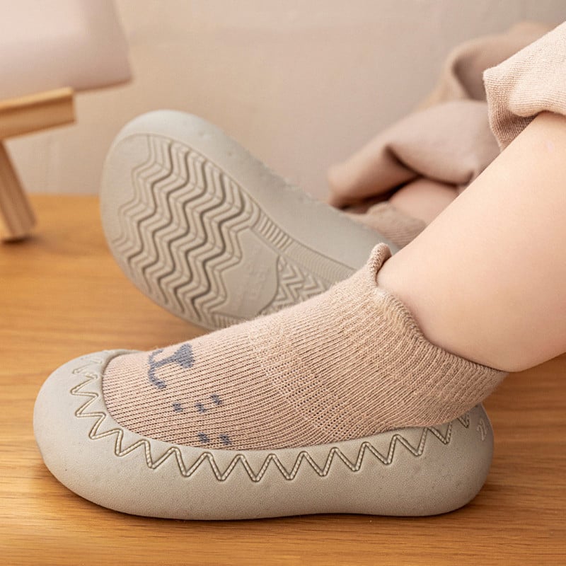 Detské roztomilé kreslené detské chlapčenské topánky s gumenou podrážkou, detské podlahové tenisky, detské topánočky pre batoľatá, mäkké dievčenské ponožky pre prvé chodítka