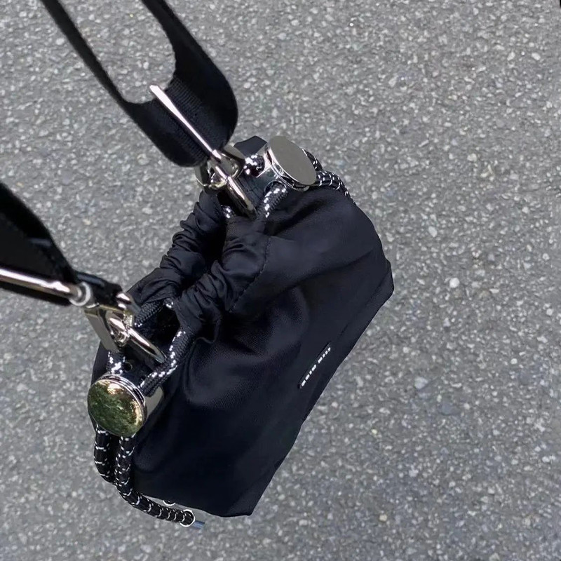 Geanta de lux de designer Sac Bandouillere Femme Geanta de dama 2023 Trend Mini Geanta de umar