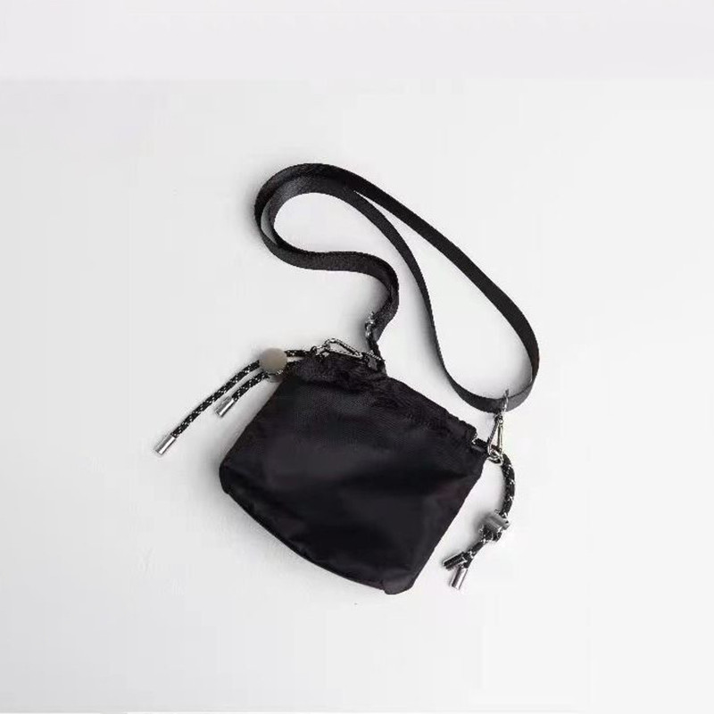 Geanta de lux de designer Sac Bandouillere Femme Geanta de dama 2023 Trend Mini Geanta de umar