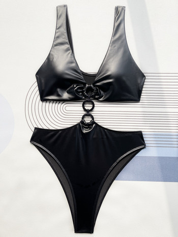 Секси бански костюм от една част от PU кожа 2023 Дамски плътни черни бански бански бански костюми с издълбан пръстен, свързани с Push Up прашки