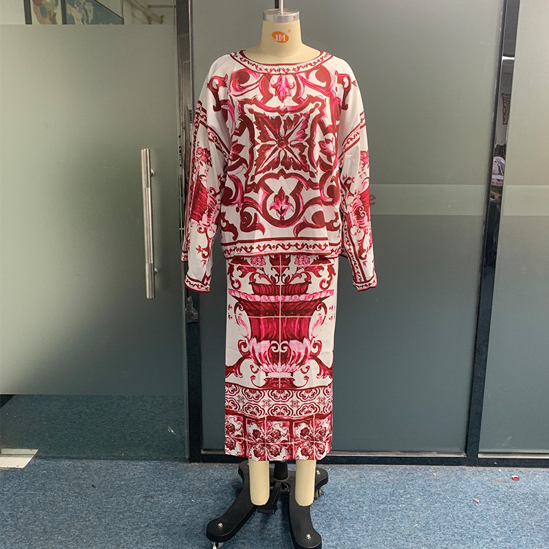 Waytobele naiste kaheosaline sügismoe komplekt trükitud pika Batwing Crew lahtised ülemise joonega seelikukomplektid naiste kontorisse