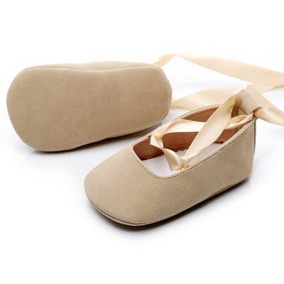 Παπούτσια χορού για νεογέννητο κοριτσάκι για την άνοιξη Μπαλαρίνα Γλυκιά πολύ ελαφριά κορδέλα Παπούτσια βρεφικής κούνιας