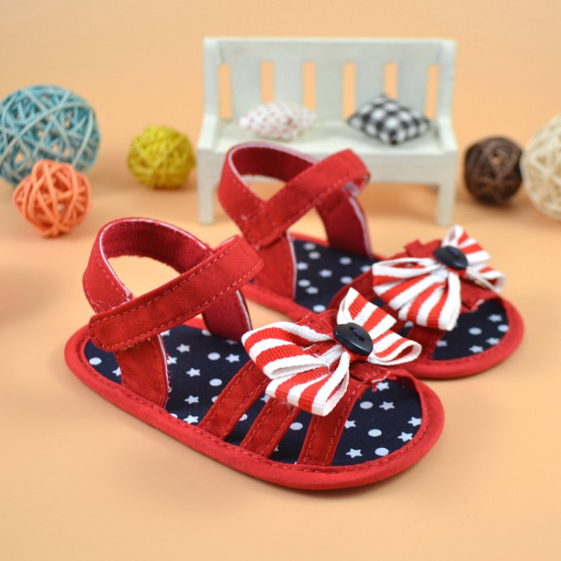 2022 Pantofi de vară pentru bebeluși Nou-născut Bebeluși Fetițe Băieți Sandale Pantofi solidi anti-alunecare din piele PU Pantofi respirabili pentru copii mici 0-18M