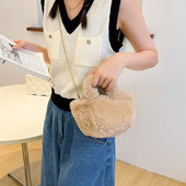 Γυναικεία τσάντα ώμου από βελούδινο ύφασμα Απαλή τσάντα τσάντα φόρμας Μικρή μόδα χνουδωτή γούνα χειμερινή τσάντα χιαστί Γυναικείες τσάντες σχεδιαστών