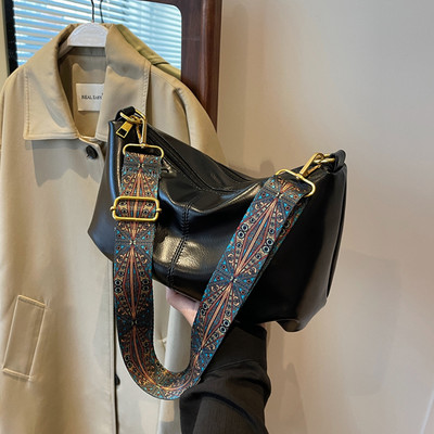 Αδιάβροχη γυναικεία μαλακή τσάντα ώμου, μονόχρωμη τσάντα PU δερμάτινη τσάντα ταξιδιού με ρυθμιζόμενο λουράκι